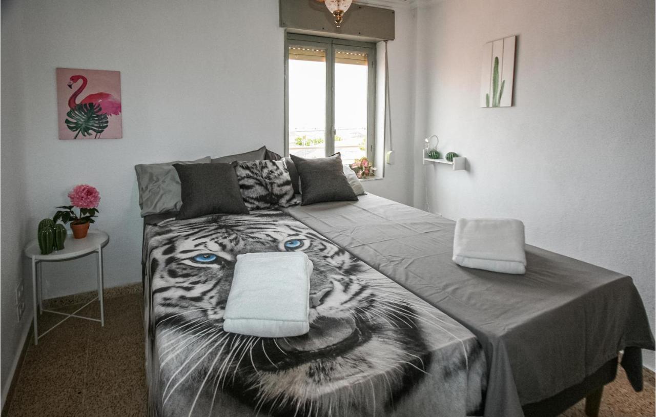 Nice Apartment In Santa Pola With Wifi Екстер'єр фото